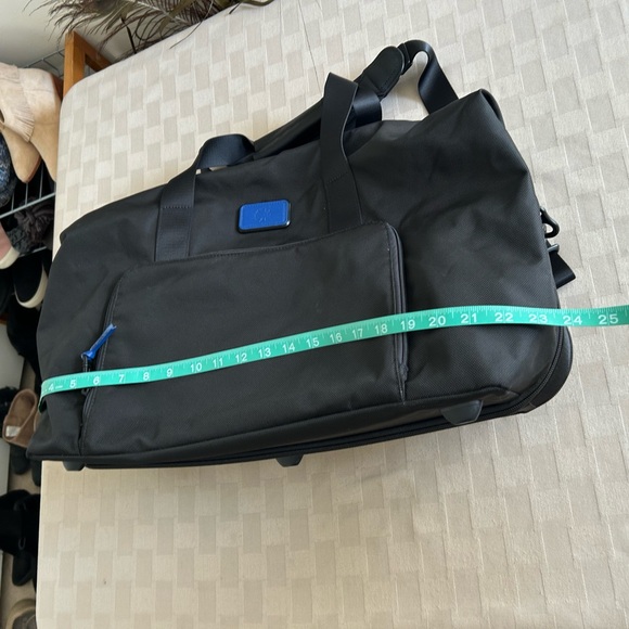 Tumi Nylon Alpha Double Expansion Travel Satchel - Picture 14 of 17